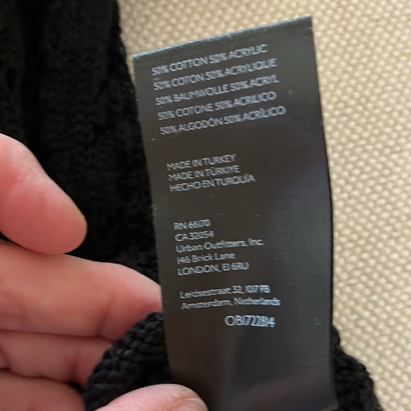 Anthropologie short sleeve light sweater. - Picture 7 of 8